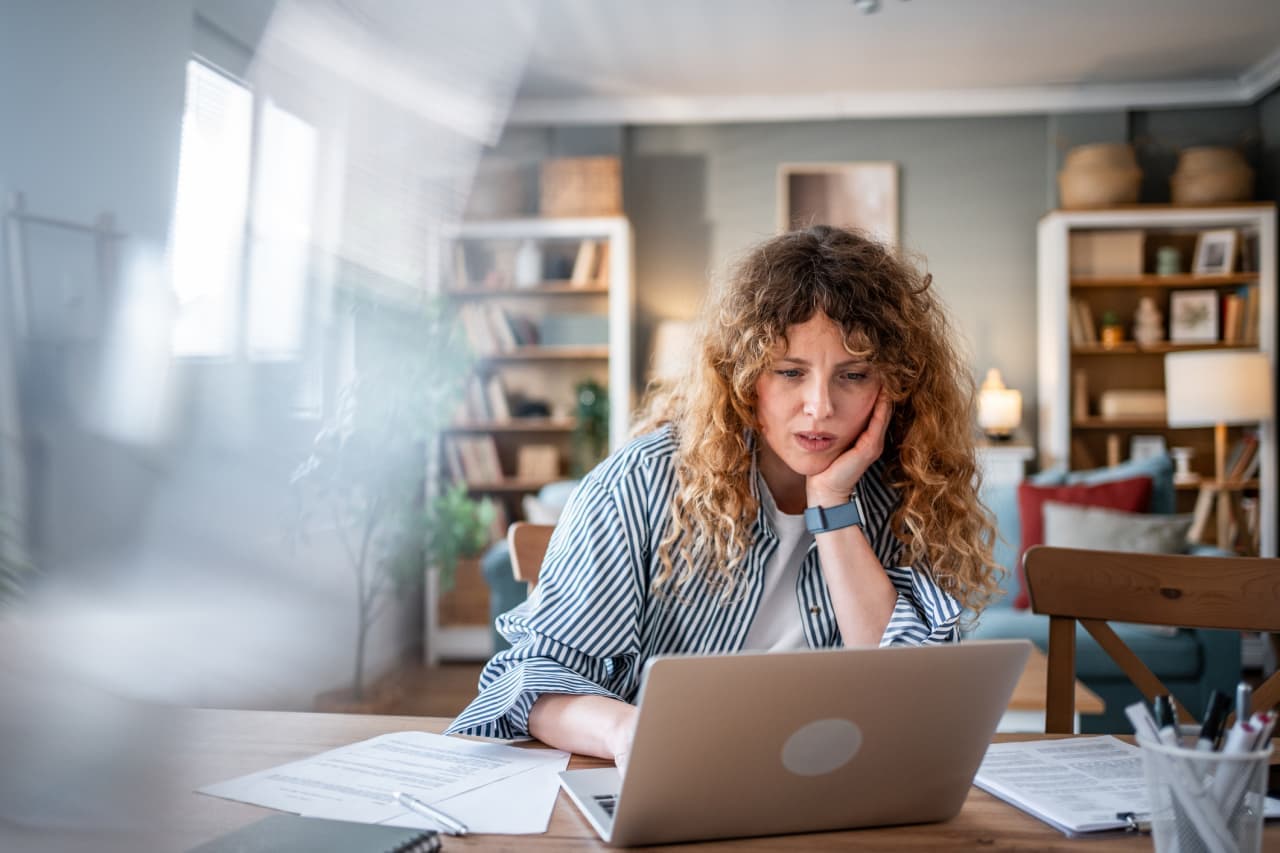 I lost my job, my emergency fund is running out and now I have to move back in with my parents. What did I do wrong?