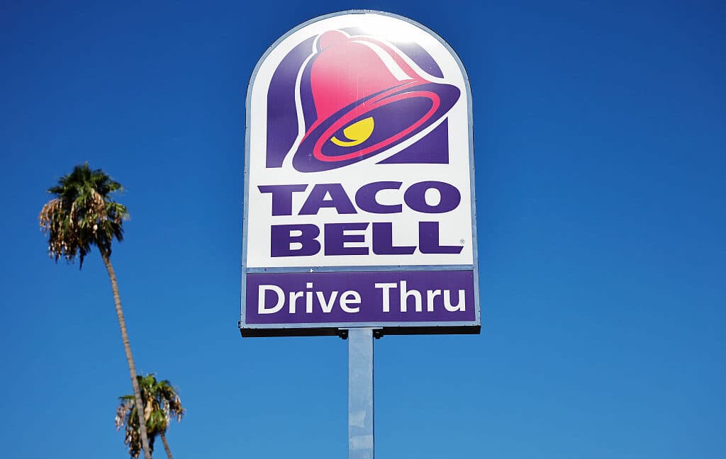 Taco Bell iceberg lettuce identified as source of cyclosporiasis in 5 states