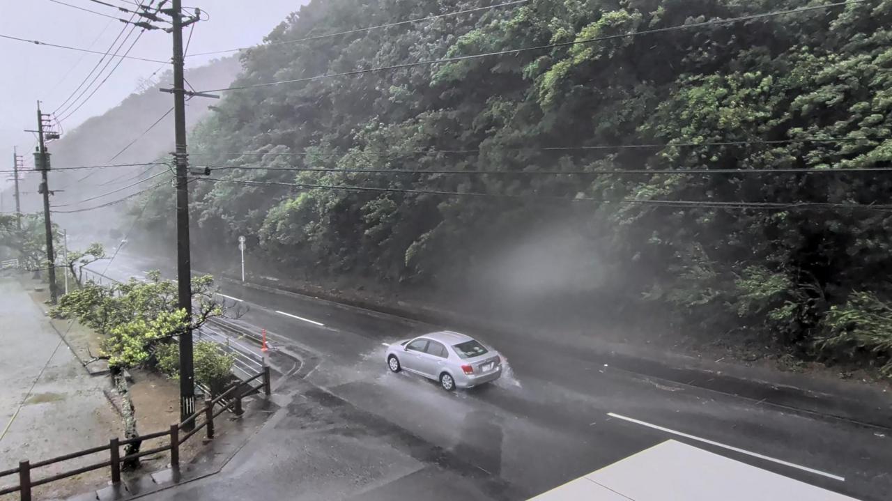 Typhoon Dolphin batters Japan's Okinawa before bearing down on China